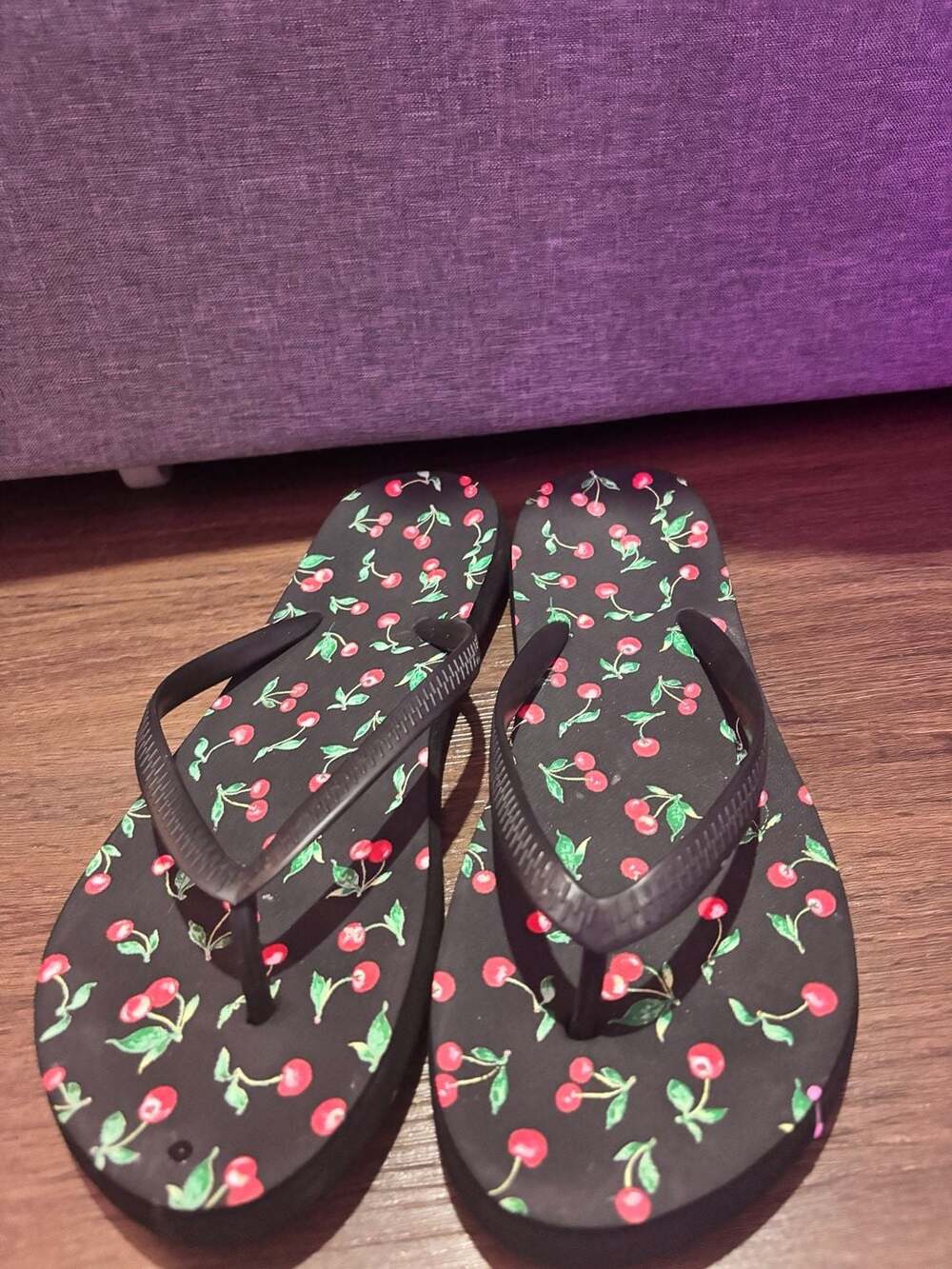 Generic Cherry Print Flip Flop Sandals Black Size 9